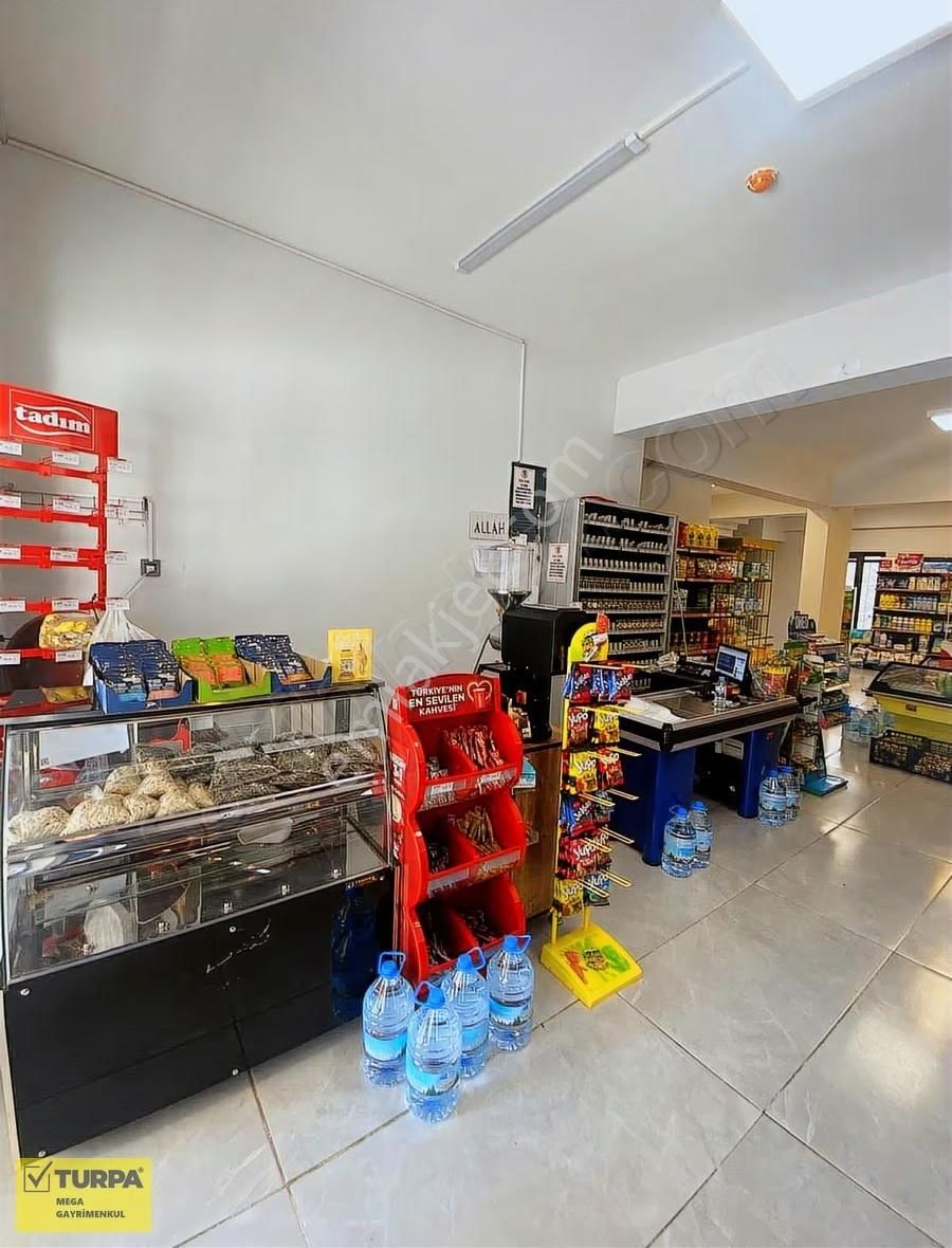 Bayraklı Toki 5.etapta Kar Getirisi Yüksek Devren Kiralık Market - Görsel 4