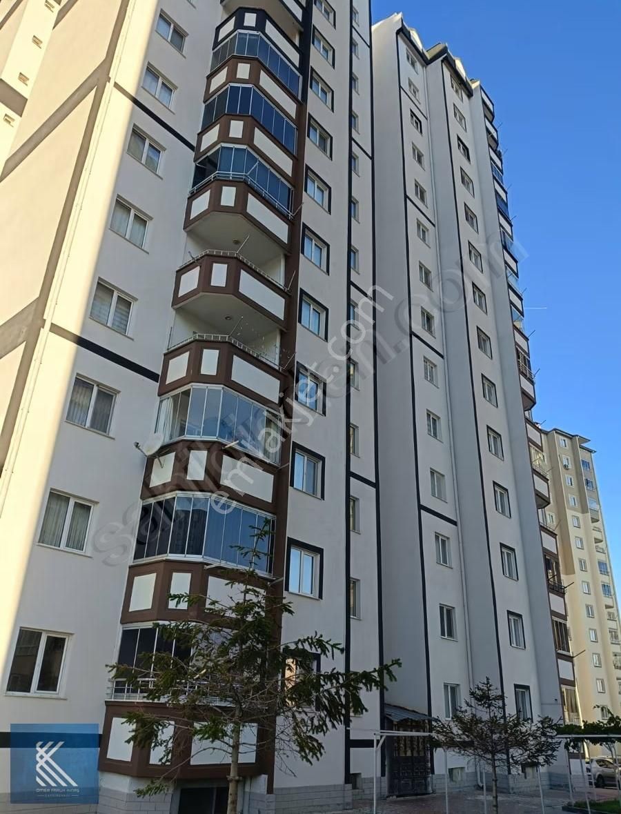 Belsin 19 Mayıs Mahalle'sinde Bakımlı Satılık 3+1 Daire