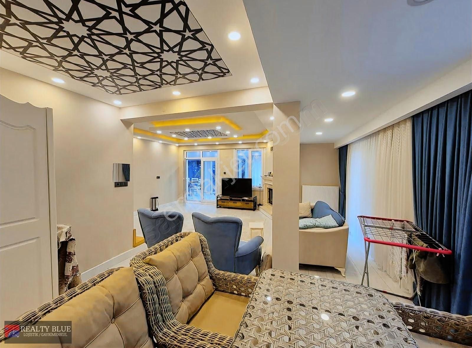 Sancaktepe Paşaköy Şehrin Yanı Başında Tam Müstakil, Havuzlu Ev - Görsel 17