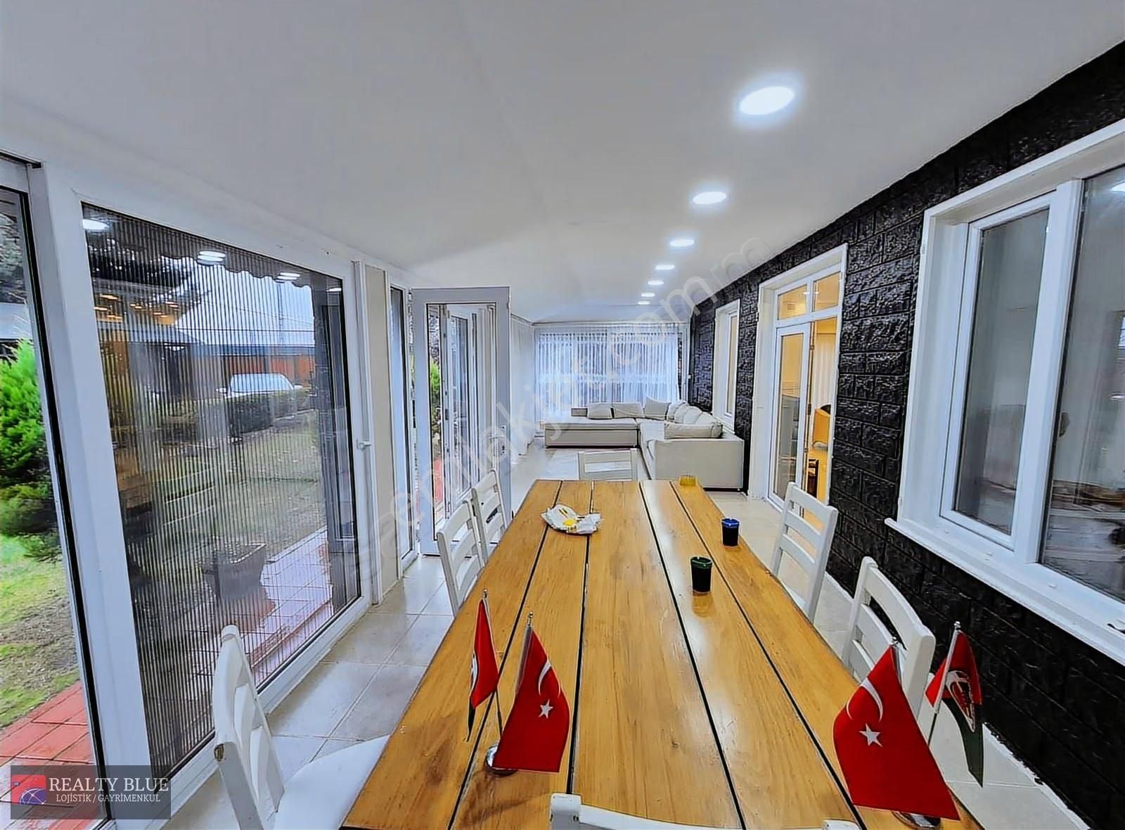 Sancaktepe Paşaköy Şehrin Yanı Başında Tam Müstakil, Havuzlu Ev - Görsel 13