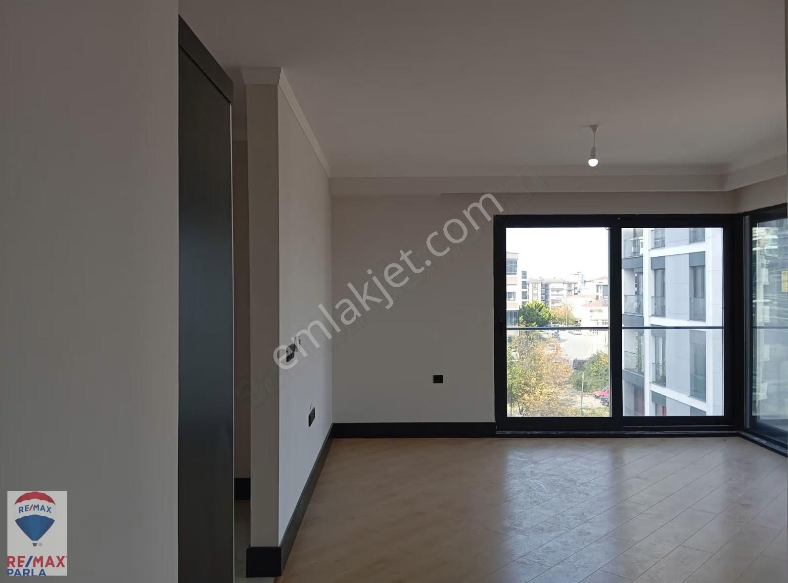 Remax Parla'dan Lotus Twin Evleri Lüks Konseptli Satılık 3+1 - Görsel 26