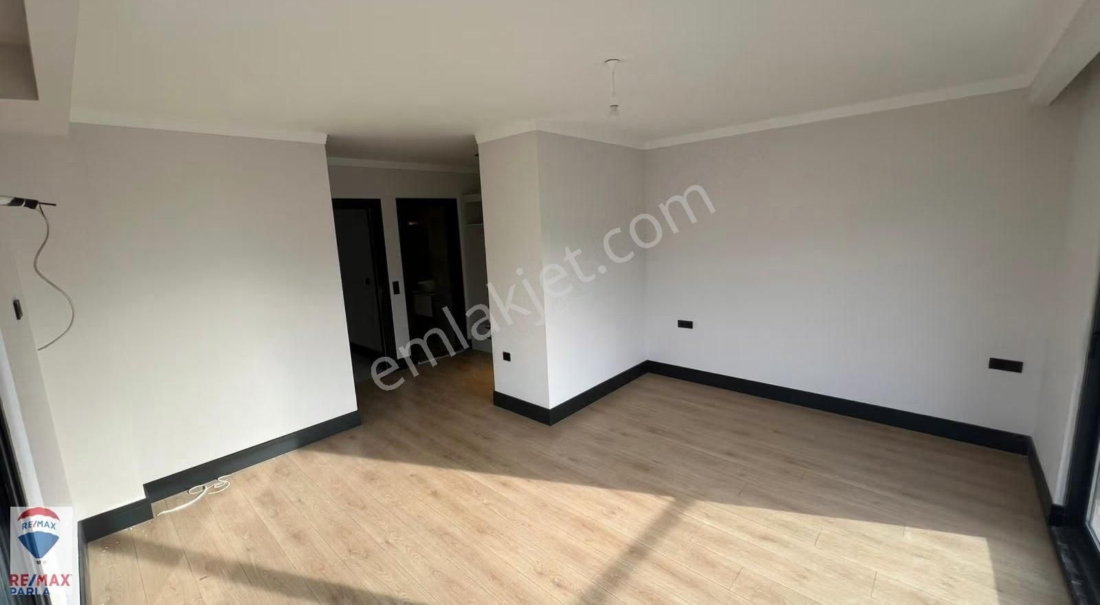 Remax Parla'dan Lotus Twin Evleri Lüks Konseptli Satılık 3+1 - Görsel 31