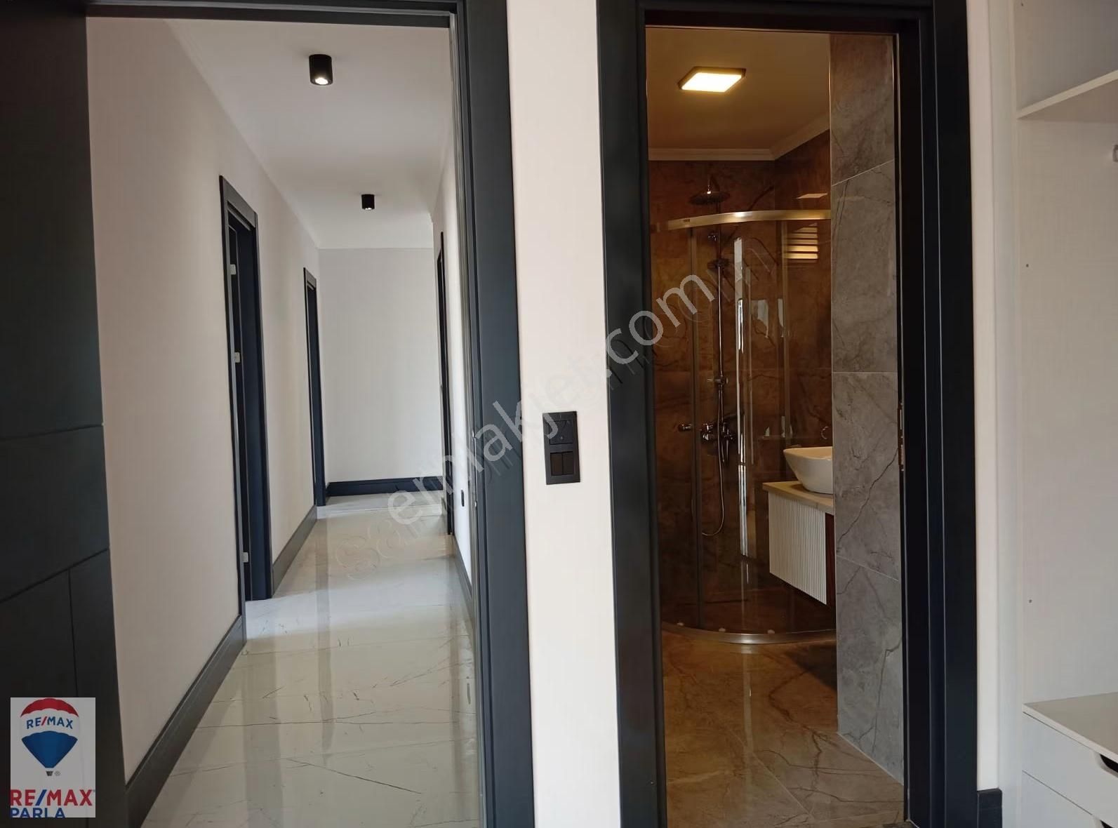 Remax Parla'dan Lotus Twin Evleri Lüks Konseptli Satılık 3+1 - Görsel 23