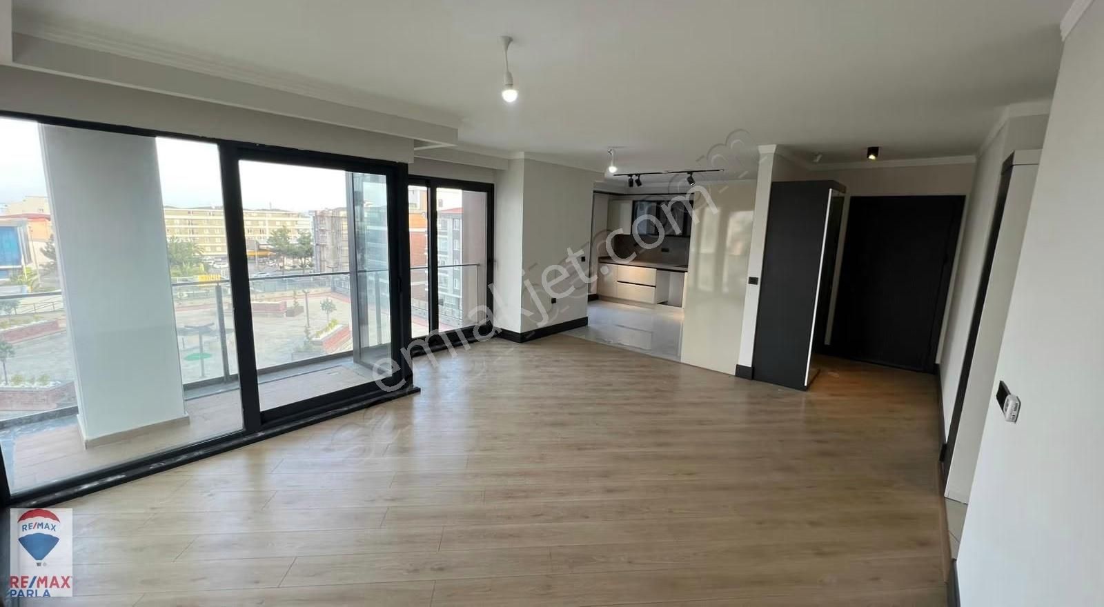 Remax Parla'dan Lotus Twin Evleri Lüks Konseptli Satılık 3+1 - Görsel 25