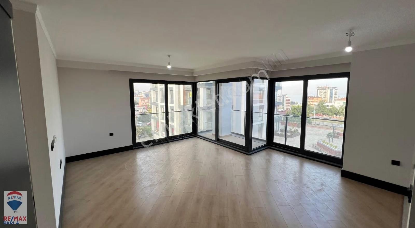 Remax Parla'dan Lotus Twin Evleri Lüks Konseptli Satılık 3+1 - Görsel 16