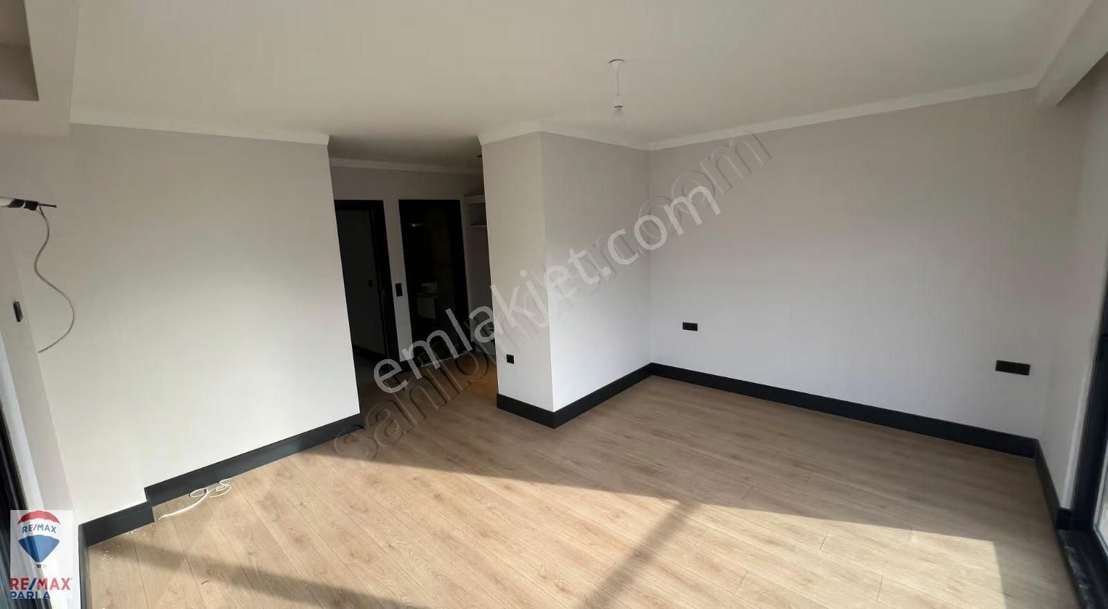Remax Parla'dan Lotus Twin Evleri Lüks Konseptli Satılık 3+1 - Görsel 6