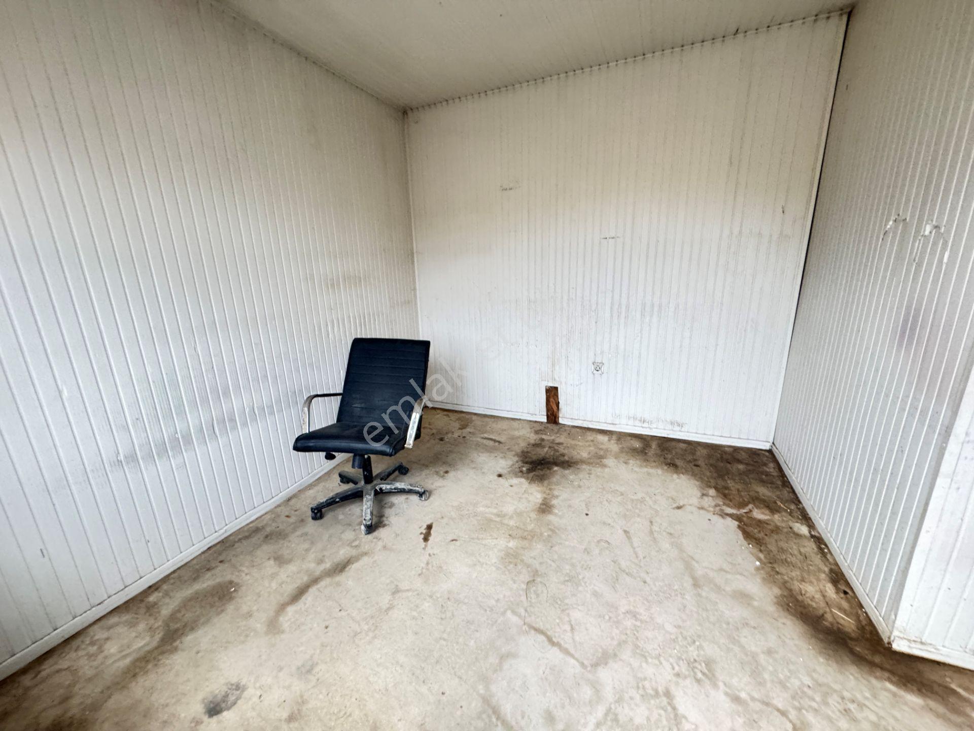Pendik Kurtköy Sanayide Etrafı Çevrili 300m2 Depolama Alanı Arsa - Görsel 24