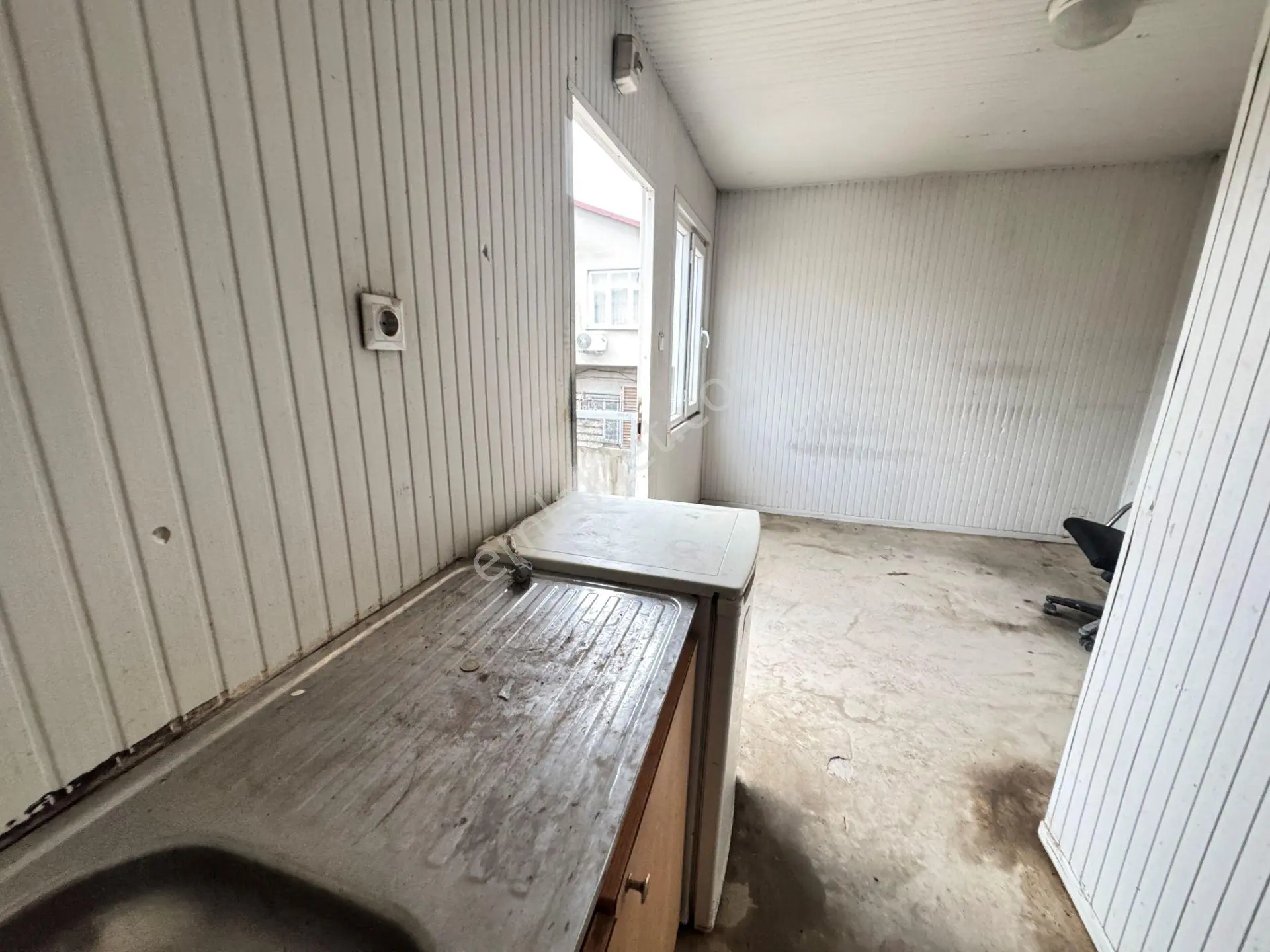 Pendik Kurtköy Sanayide Etrafı Çevrili 300m2 Depolama Alanı Arsa - Görsel 23
