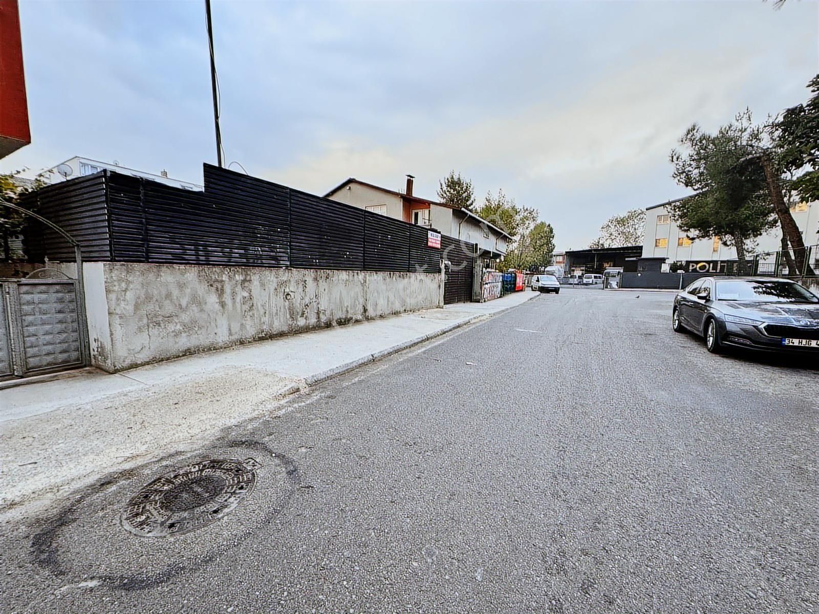 Pendik Kurtköy Sanayide Etrafı Çevrili 300m2 Depolama Alanı Arsa - Görsel 15