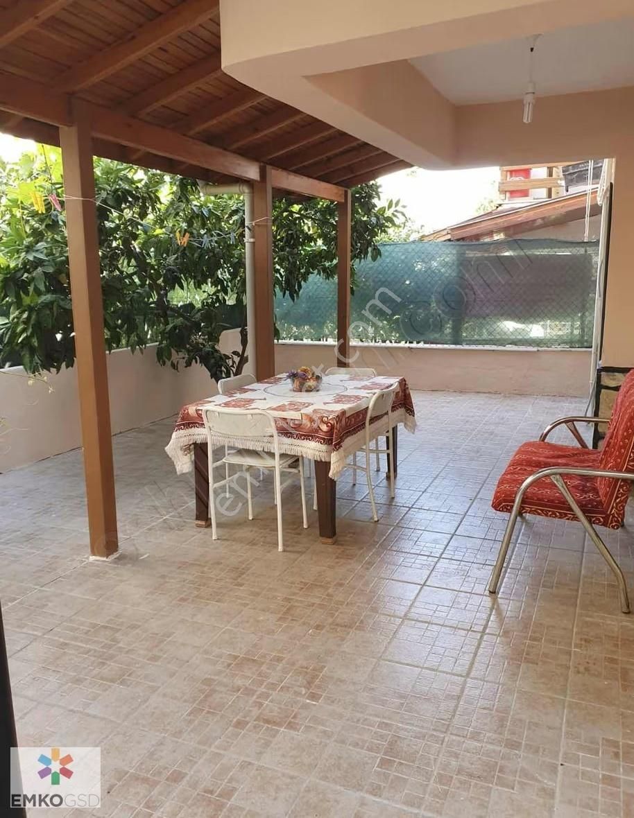 Özdere'de Merkezi Konumlu , Geniş Satılık Yazlık (emko)