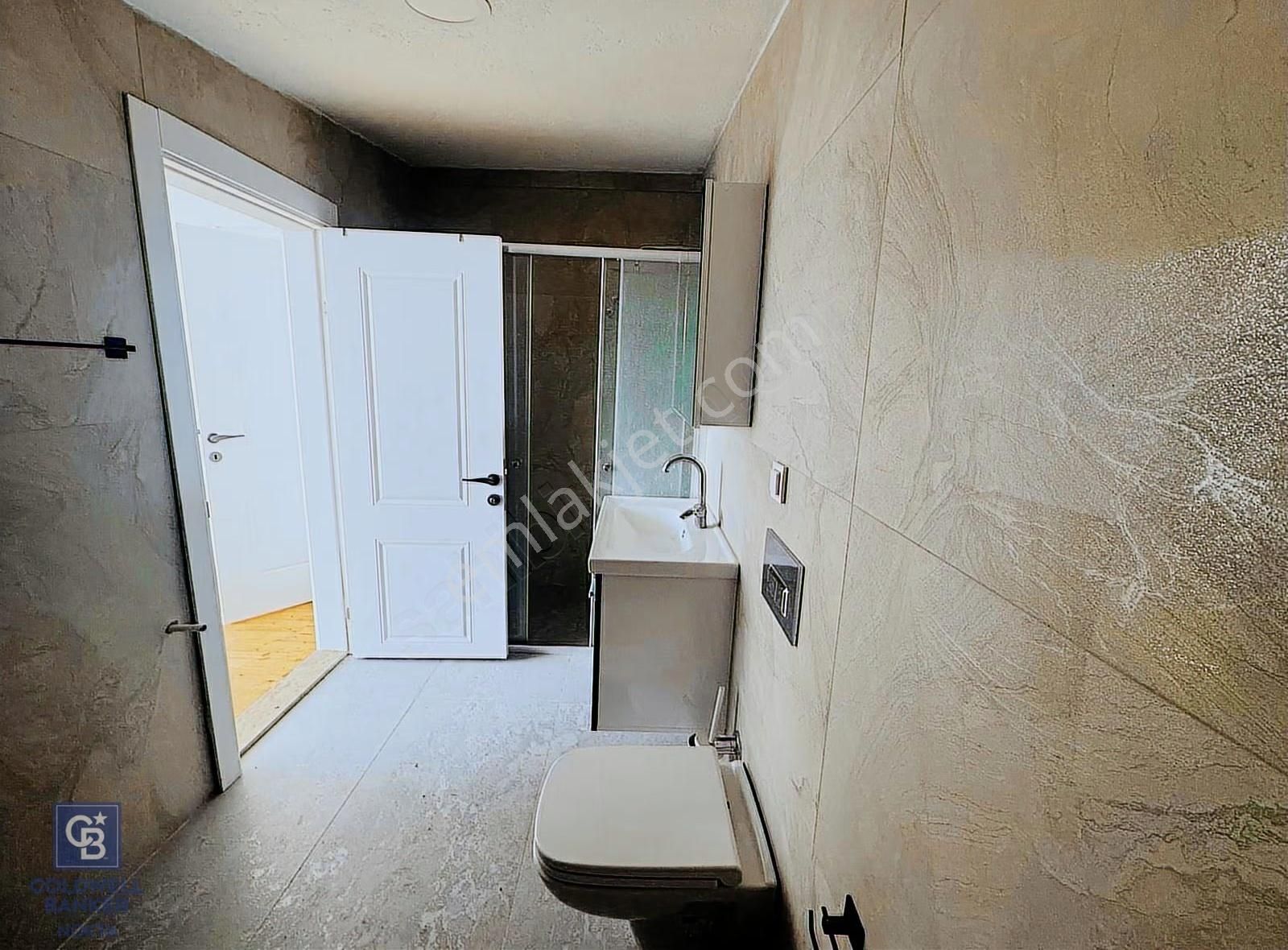 Foça Bağarası Villalar Bölgesinde 4+1 Havuzlu Kiralık Villa - Görsel 11