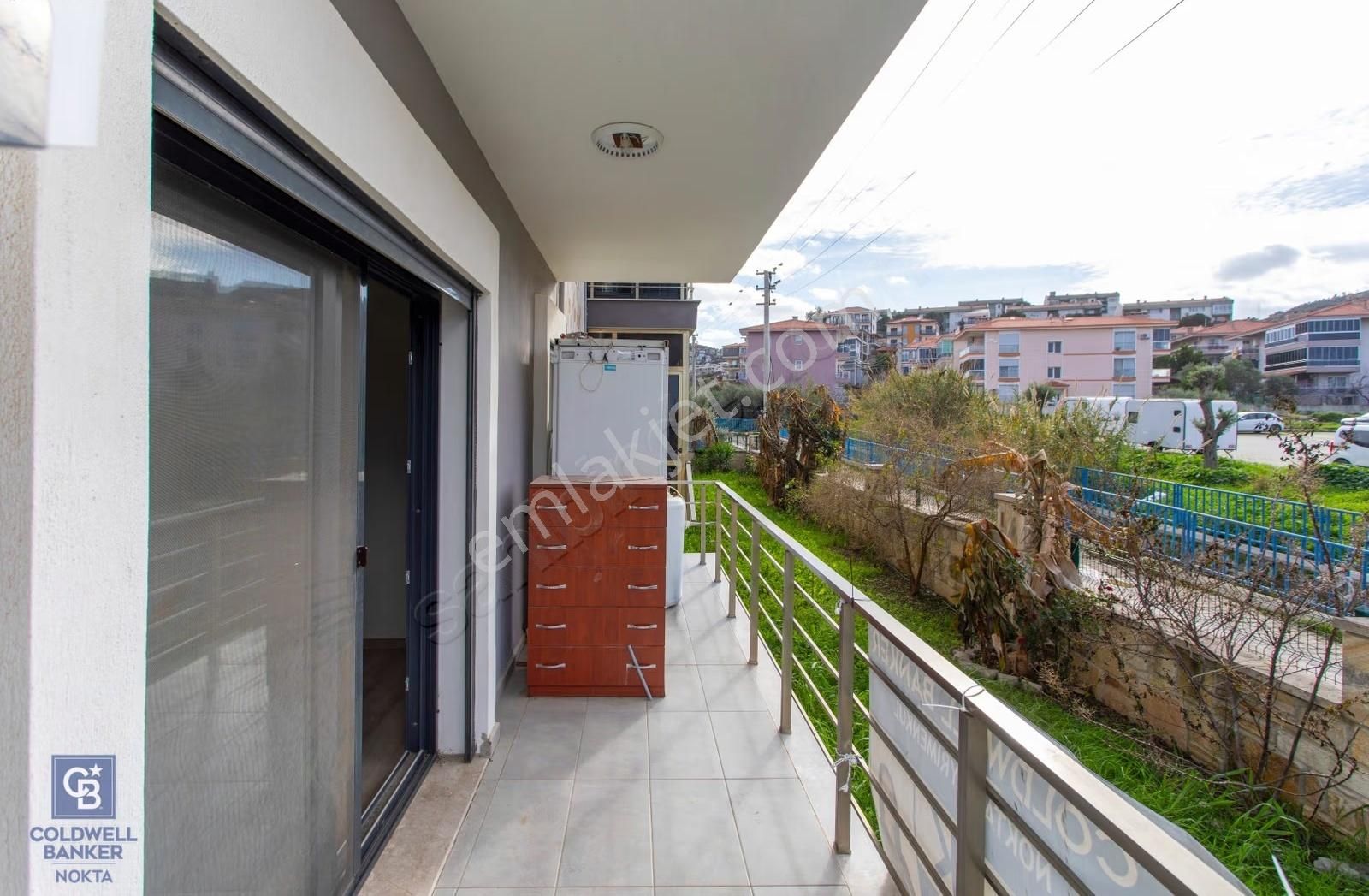 Yenifoça'da Satılık Bahçe Katı 2+1 Daire - Görsel 12