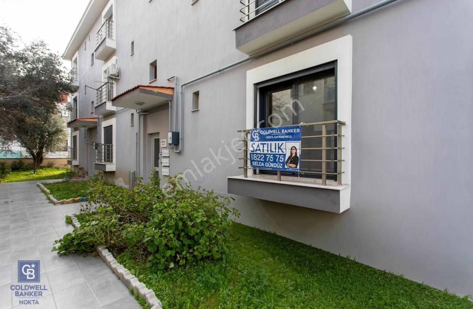 Yenifoça'da Satılık Bahçe Katı 2+1 Daire - Görsel 3