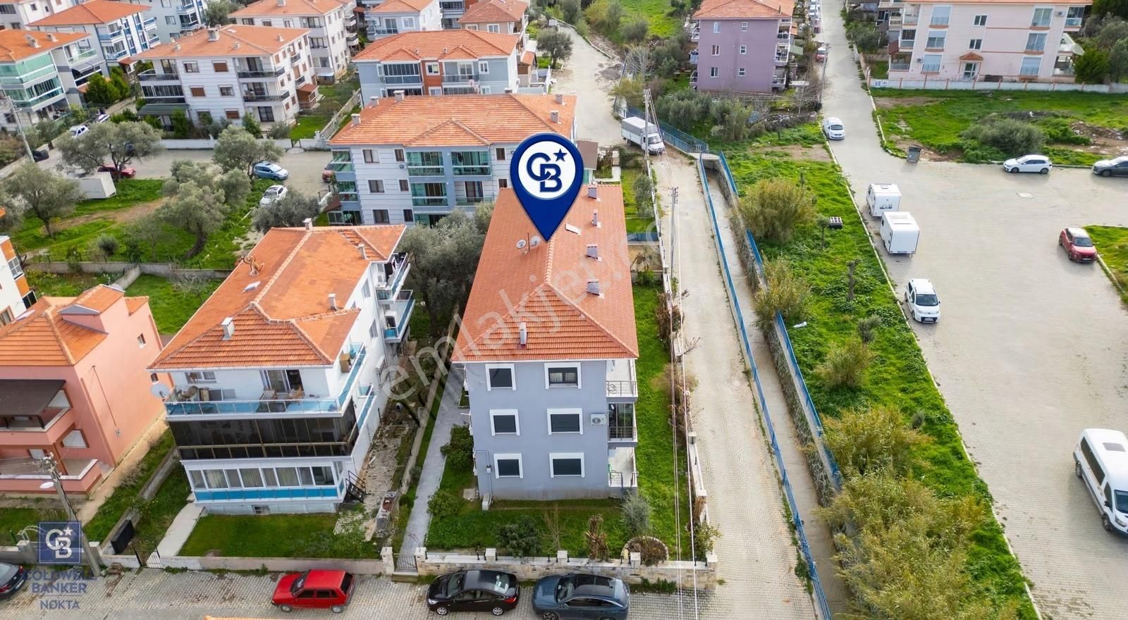 Yenifoça'da Satılık Bahçe Katı 2+1 Daire - Görsel 24