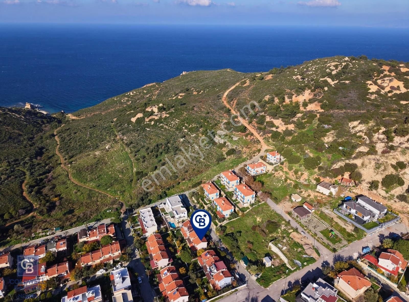 Yenifoça Fatih Mah. Eşyalı Satılık Manzaralı Dubleks 3+1 Villa - Görsel 18