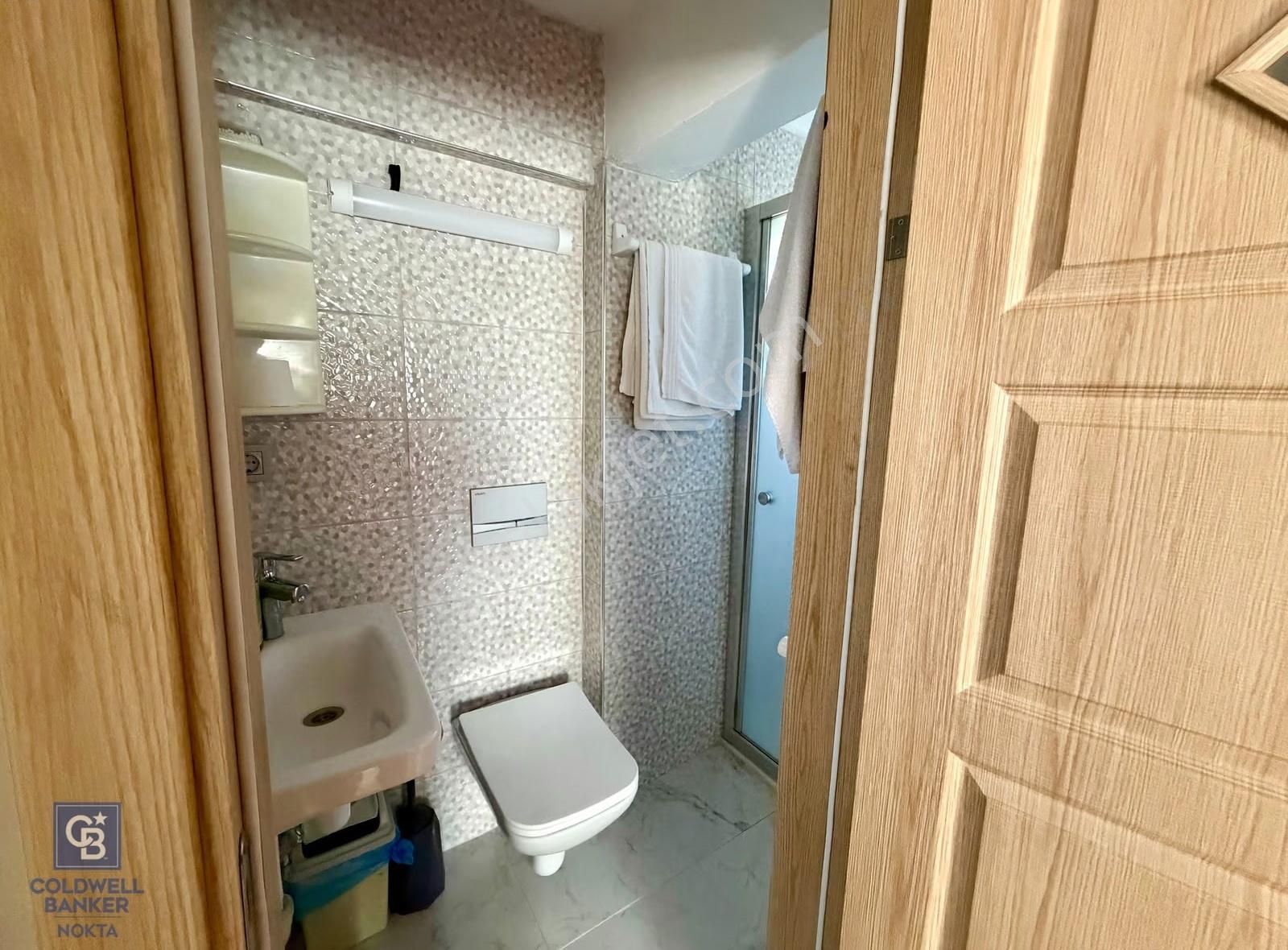 Yenifoça Fatih Mah. Eşyalı Satılık Manzaralı Dubleks 3+1 Villa - Görsel 31