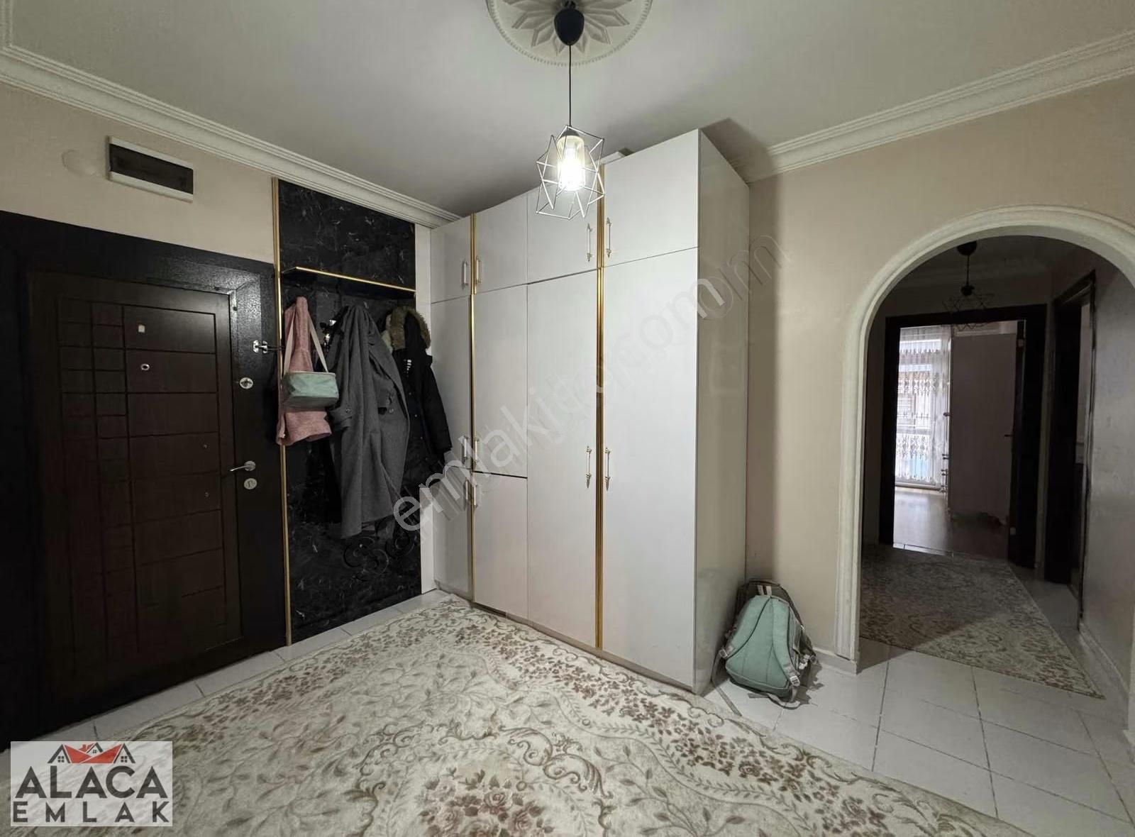 Başak Mahallesi'nde Cadde Üzeri 3+1 Fırsat Daire - Görsel 13