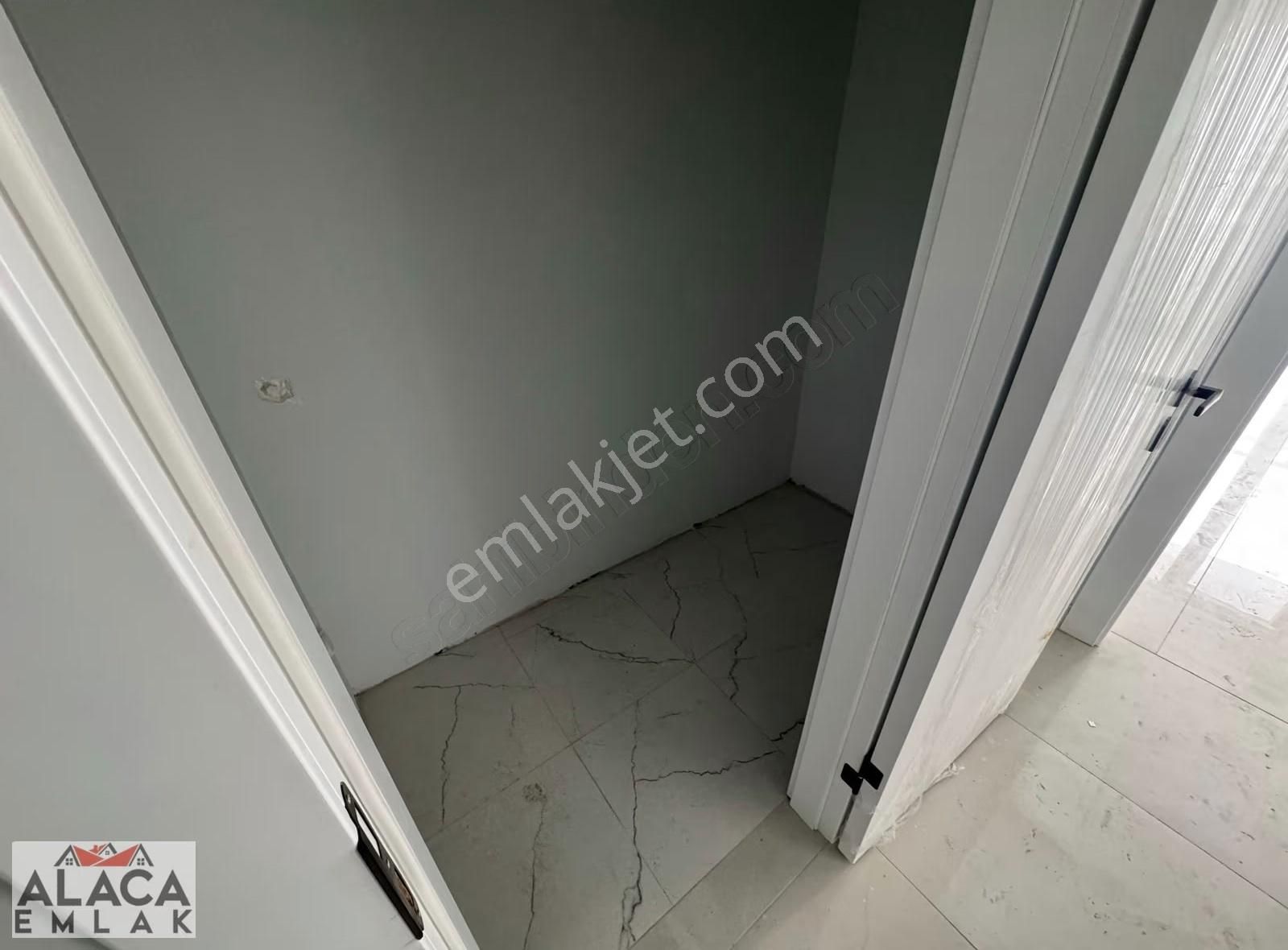 Başak Mahallesi'nde Manzaralı Kilerli 3+1 Sıfır Daire - Görsel 19