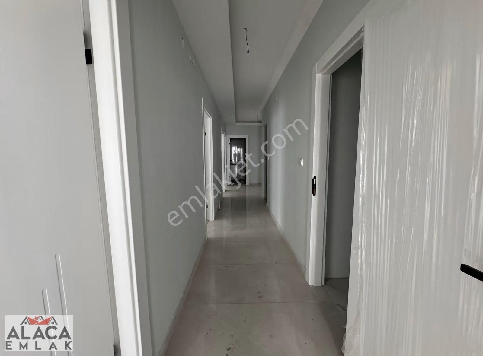 Başak Mahallesi'nde Manzaralı Kilerli 3+1 Sıfır Daire - Görsel 15