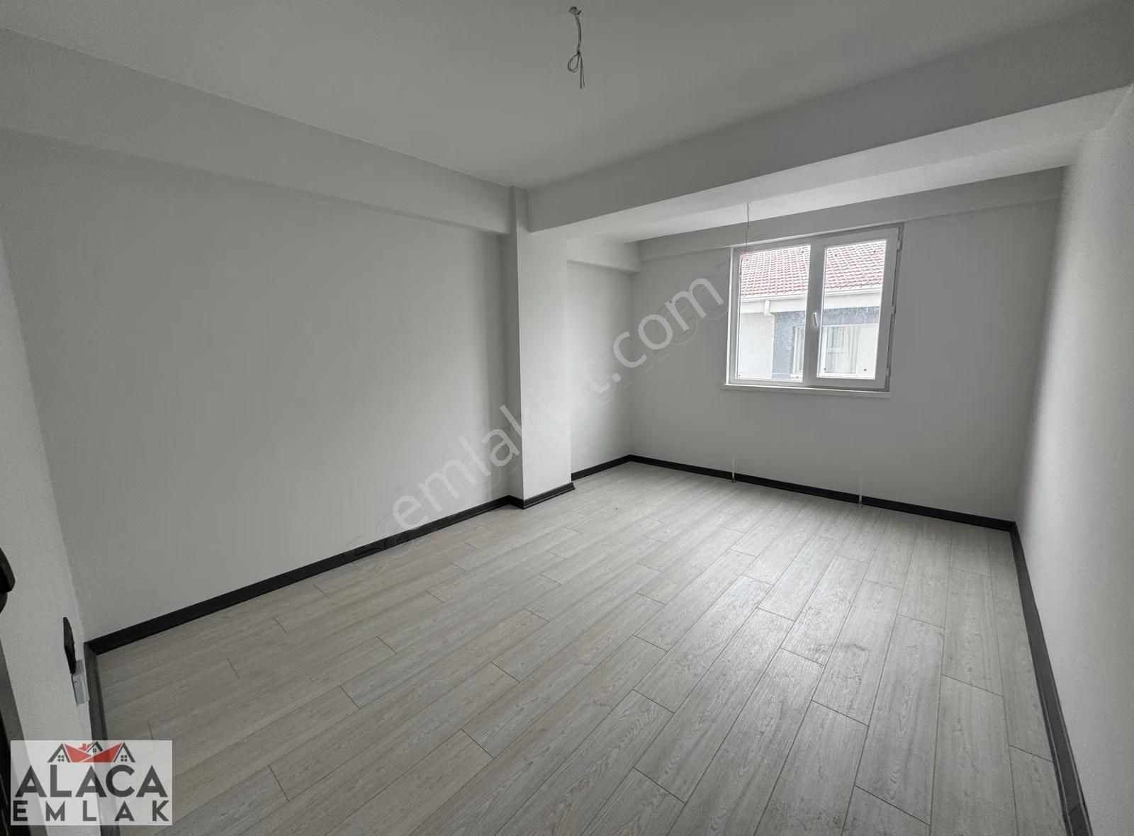 Karapürçek Mahallesi'nde Full+full Yapılı 2.kat Sıfır Daire - Görsel 28