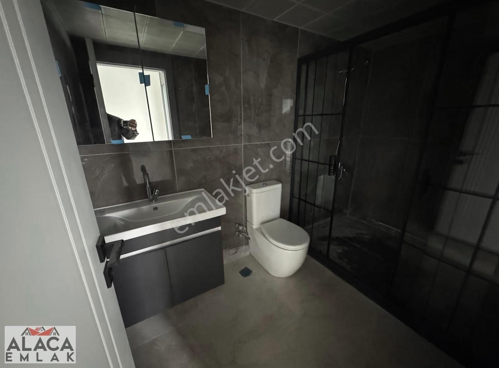 Karapürçek Mahallesi'nde Full+full Yapılı 2.kat Sıfır Daire - Görsel 8