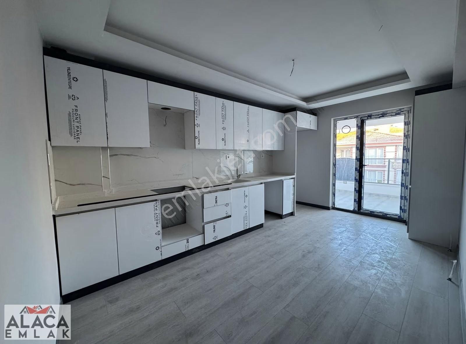 Başak Mahallesi'nde Ebeveyn Banyolu Kilerli Fırsat 3+1 Daire - Görsel 5