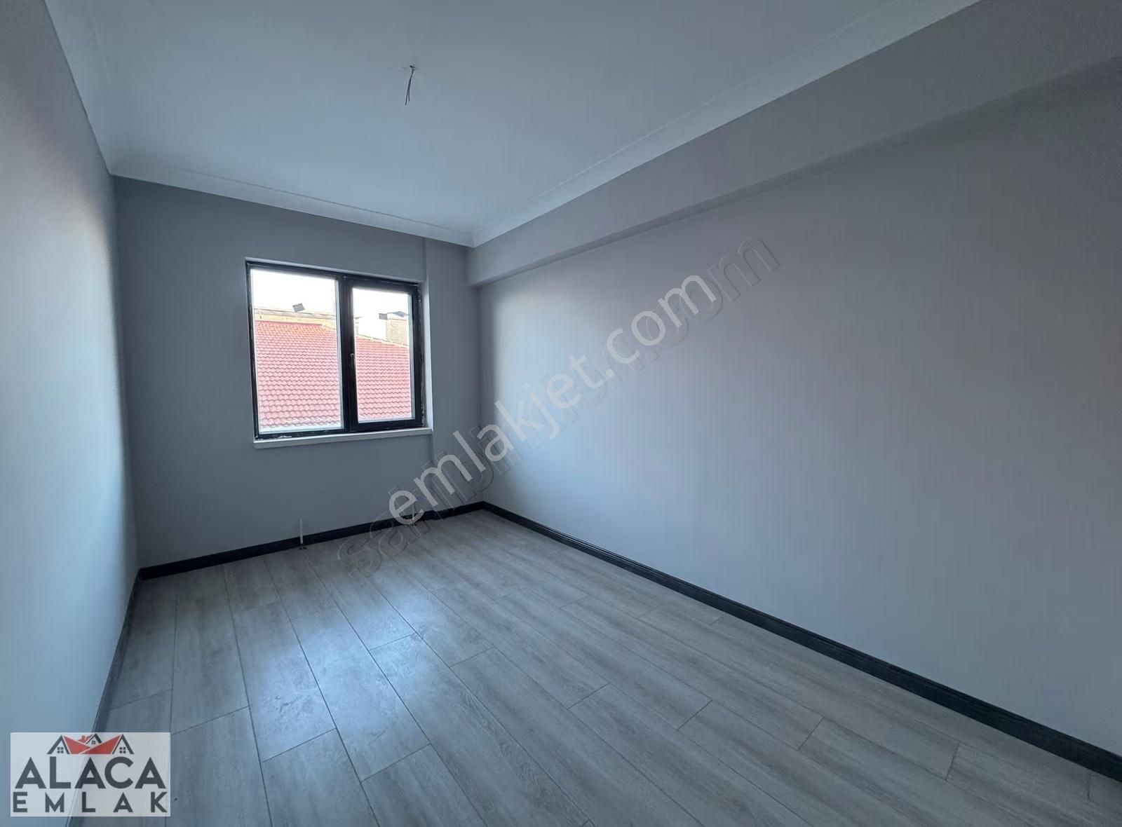 Başak Mahallesi'nde Ebeveyn Banyolu Kilerli Fırsat 3+1 Daire - Görsel 8