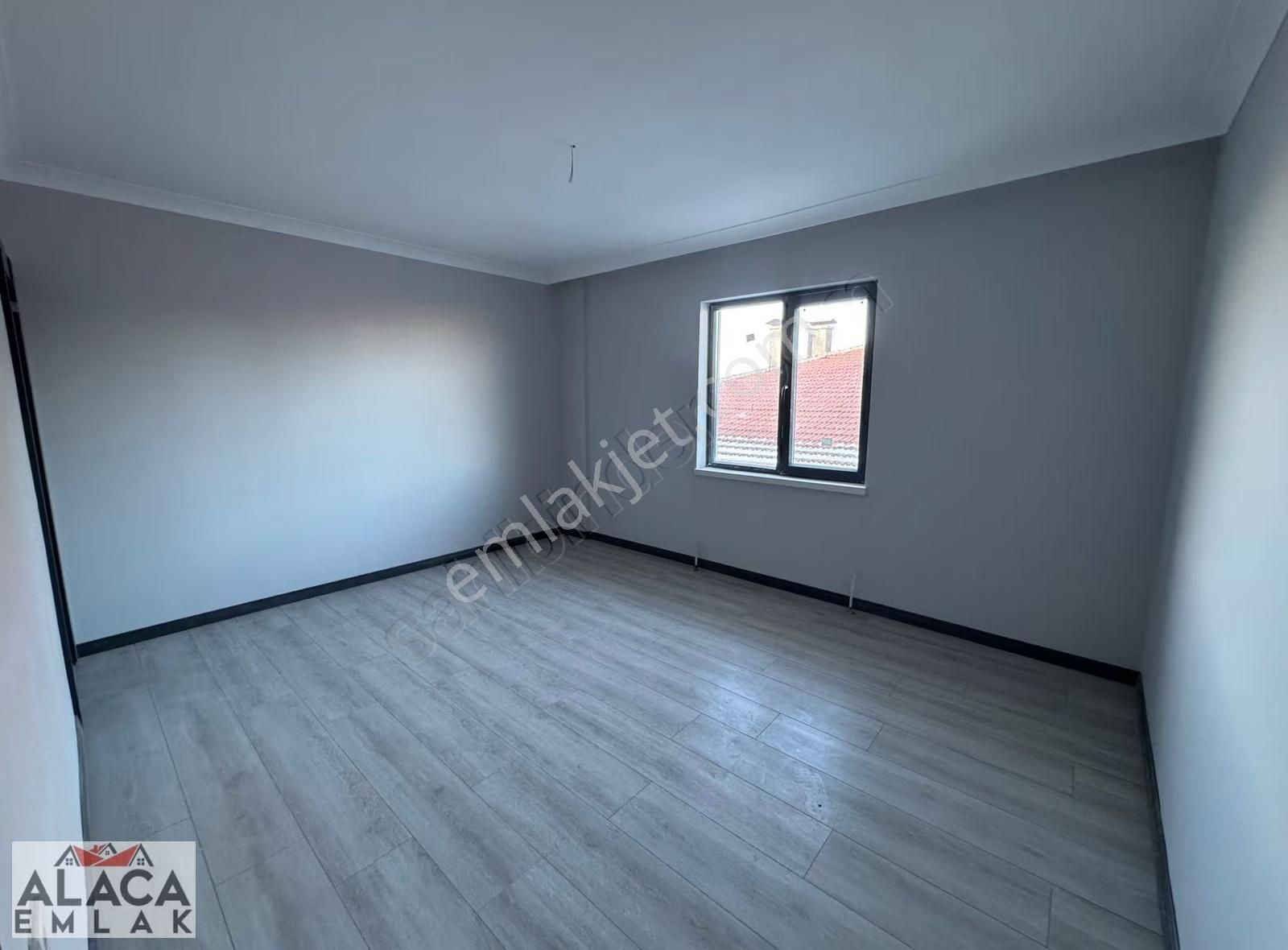 Başak Mahallesi'nde Ebeveyn Banyolu Kilerli Fırsat 3+1 Daire - Görsel 19