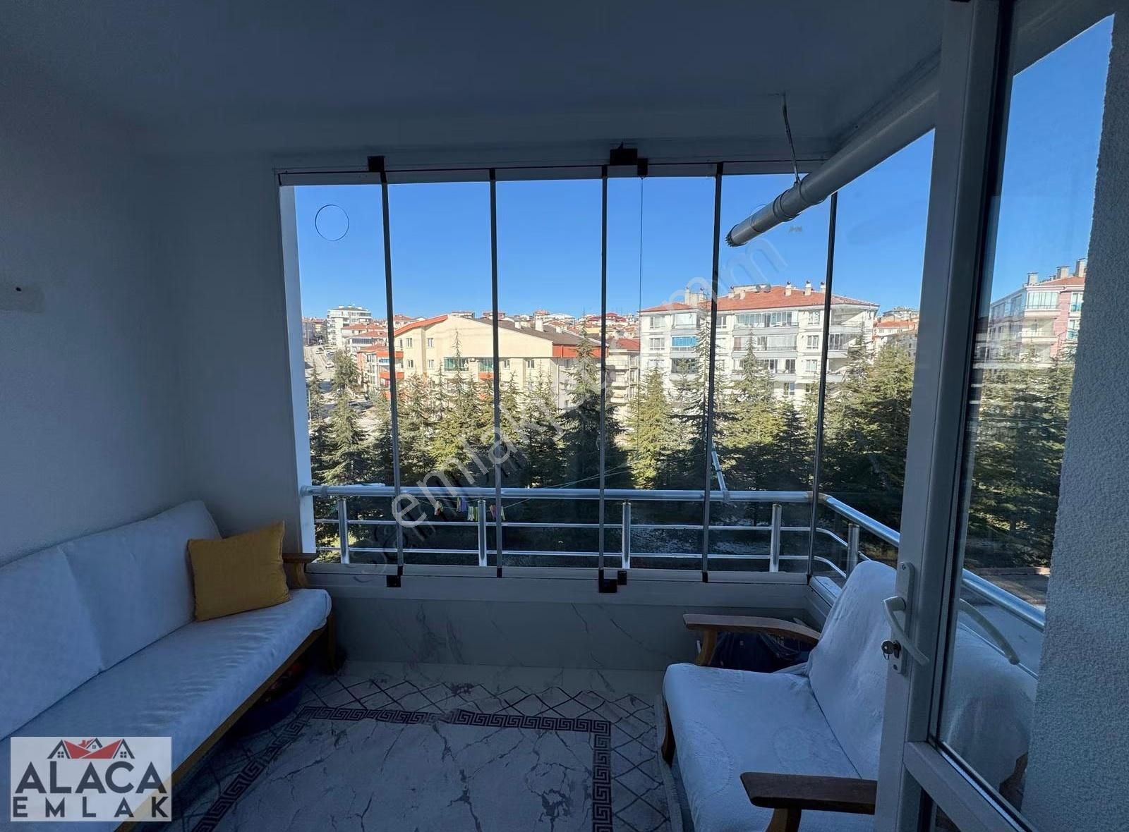 Çarşamba Pazarı Mevki Cadde Üzeri Önü Açık 140m 1.kat 3+1 Daire - Görsel 8