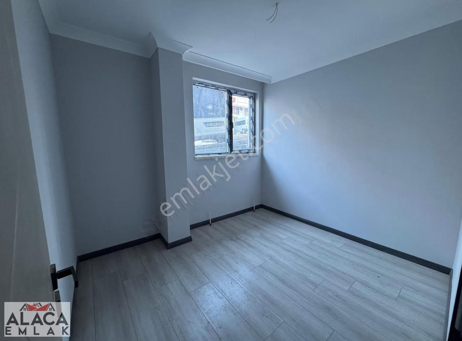 Başak Mahallesi'nde Giriş Kat Sıfır 3+1 Daire - Görsel 4