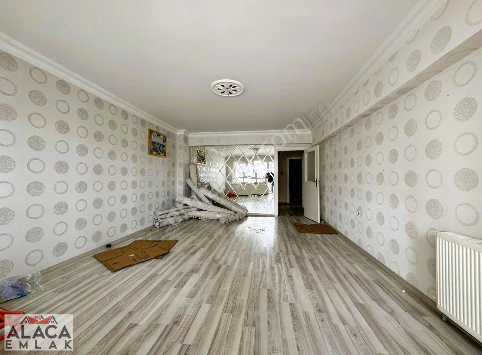 Başak Mahallesi'nde 130m2 3+1 Fırsat Daire