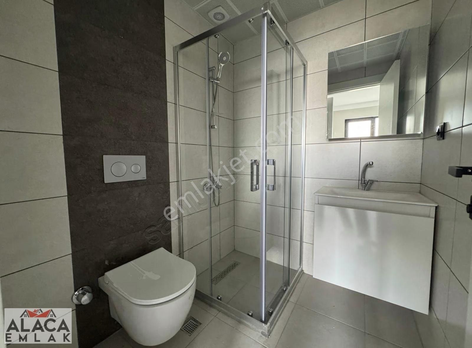 Ege Mahallesi'nde 2+1 Lüx Yapılı Rezidansta Kiralık Daire - Görsel 13