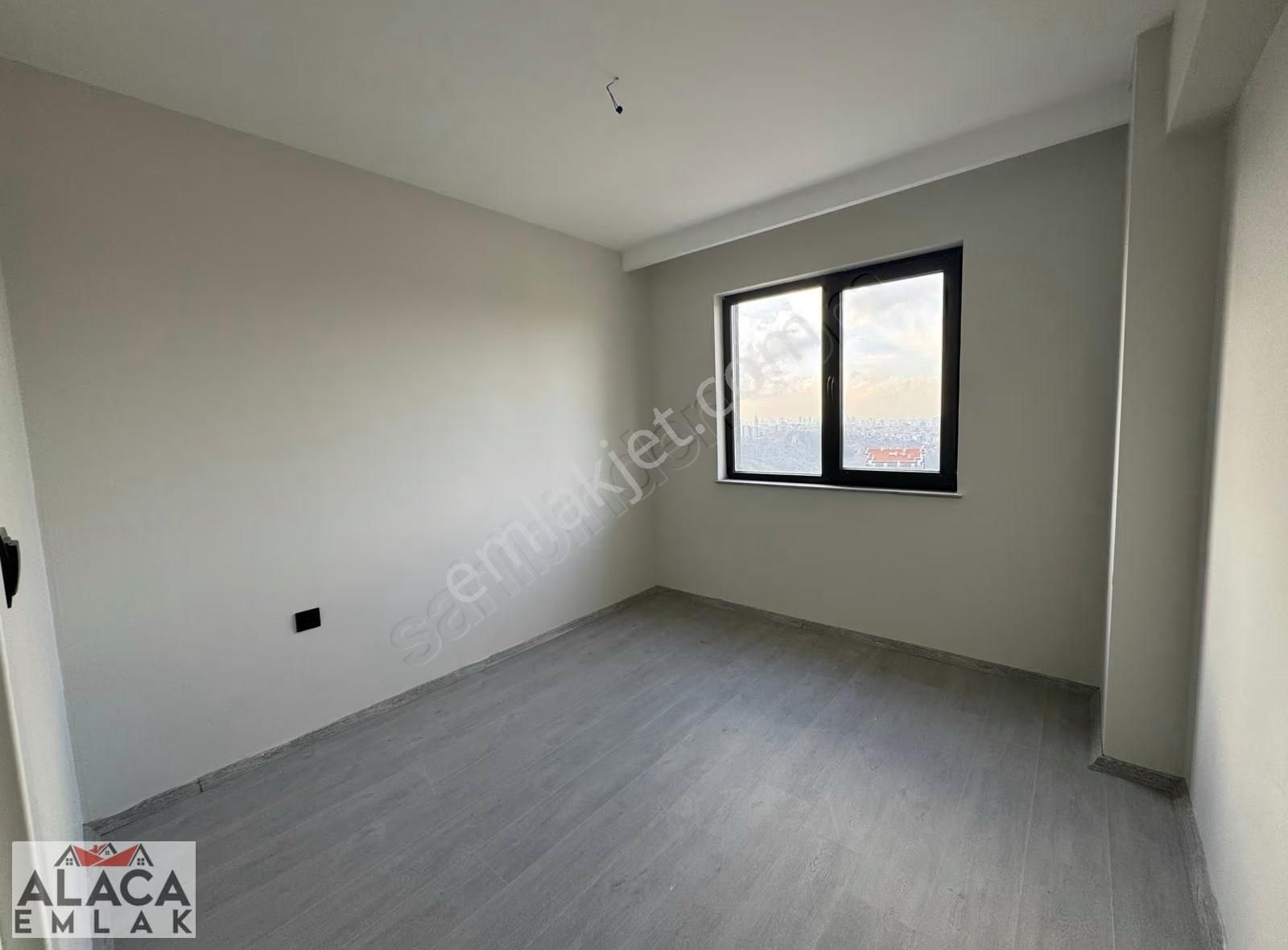 Ege Mahallesi'nde 2+1 Lüx Yapılı Rezidansta Kiralık Daire - Görsel 12