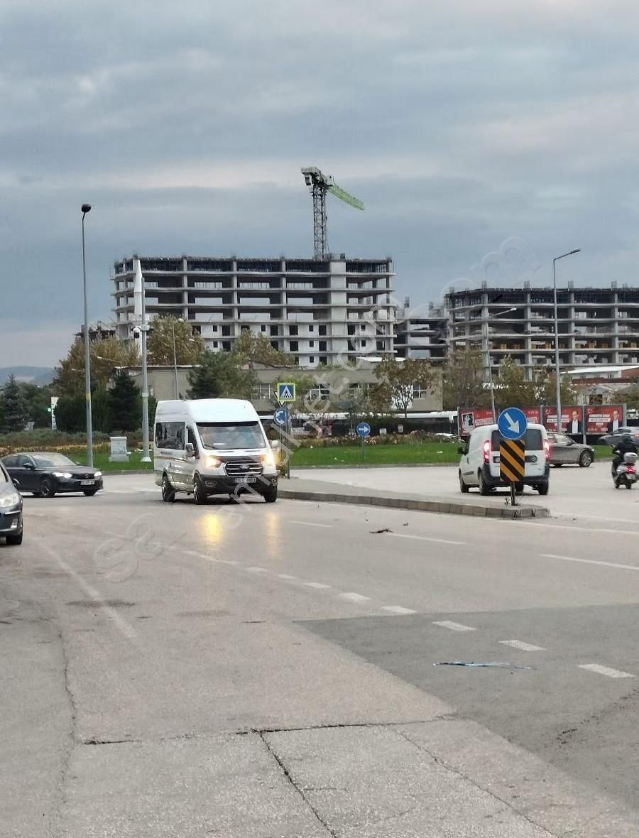 Eski Gemlik Yoluna Cepheli Prestijli Köşe Ticari Bina Kiralık - Görsel 4