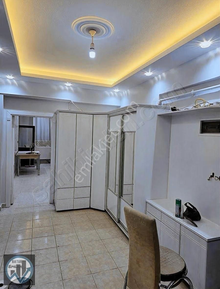 Batur Gayrimenkul'den Zafer Mahallesin'de Kiralık 3+1 Daire - Görsel 5