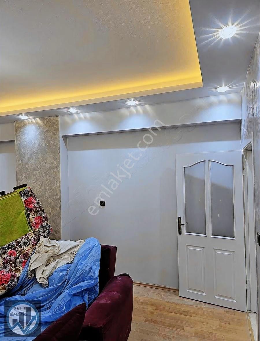 Batur Gayrimenkul'den Zafer Mahallesin'de Kiralık 3+1 Daire - Görsel 3