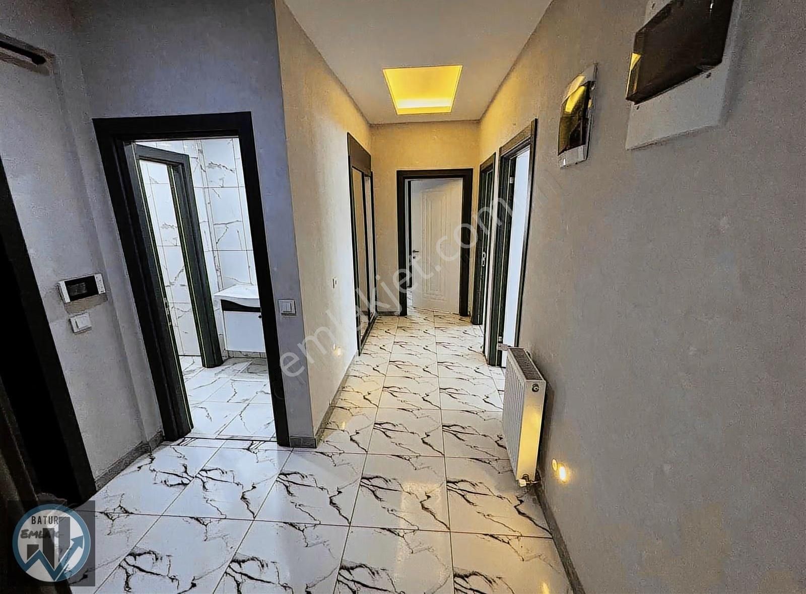 Batur Gayrimenkul'den Göztepe'de Kiralık Daire