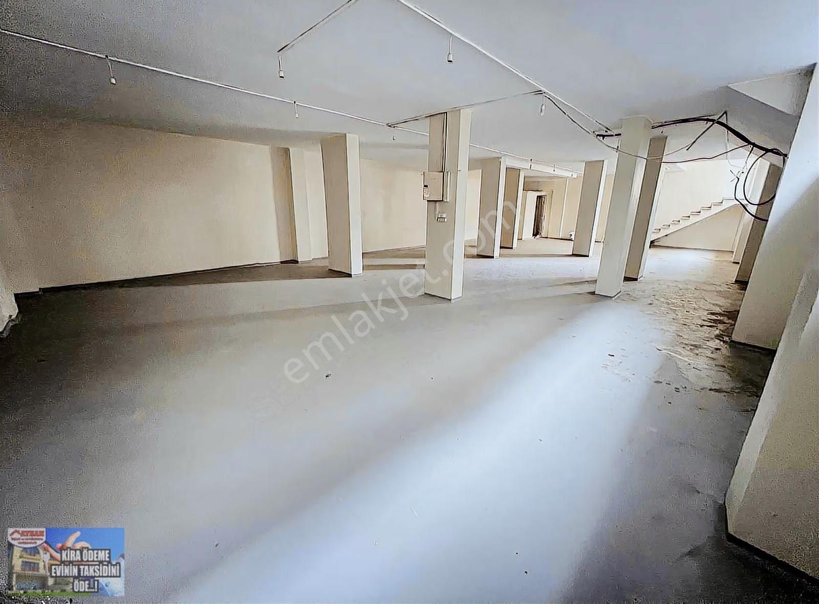 Ayhan İnşaat'tan Tramvay Yakın 450m2 Dükkan - Görsel 13