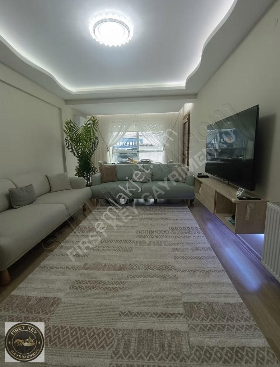 Buca Ufuk Mahallesinde Merkezi Konumda Satılık Lüks 3+1 Daire