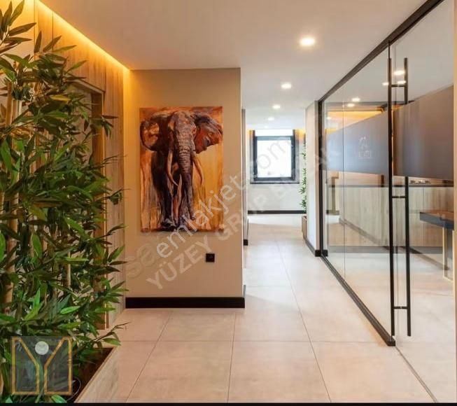 Meltem Adilye Yanı ,üniversite Karşısı ,kira Garantili 3+1 Ofis