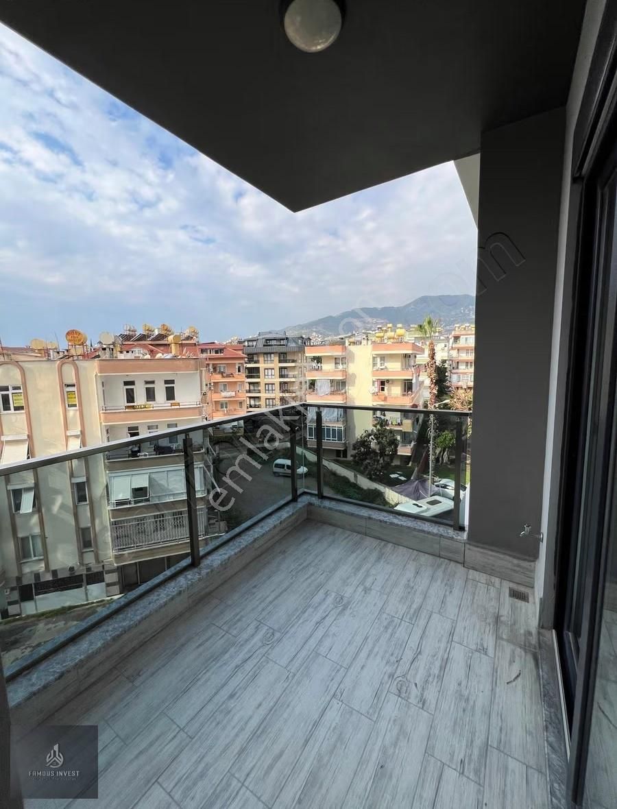 Alanya Şehir Merkezin'de Full Konseptli Eşyalı Site İçi Daire - Görsel 12