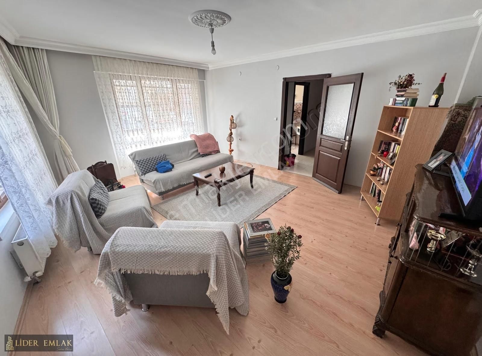 Lider Emlak'tan Güneşevler'de Güney Doğu Cephe 3+1 Satılık Daire - Görsel 12