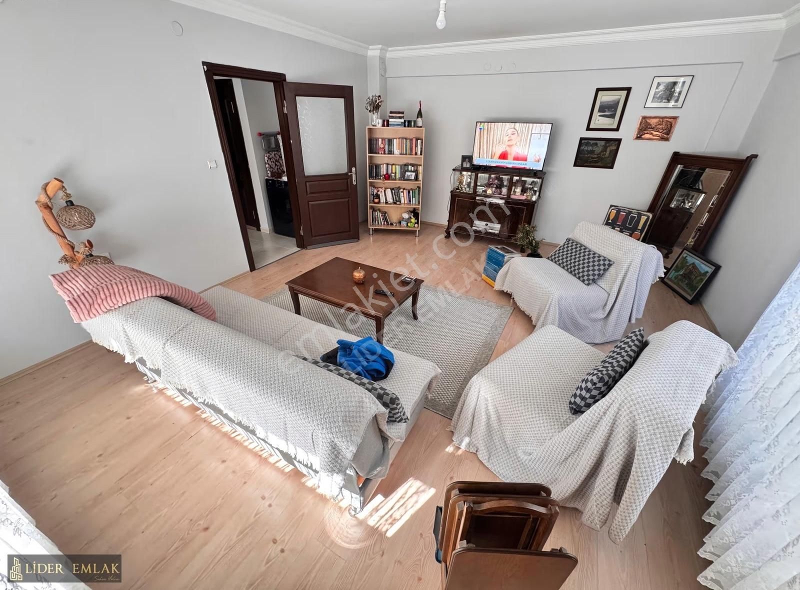 Lider Emlak'tan Güneşevler'de Güney Doğu Cephe 3+1 Satılık Daire - Görsel 29