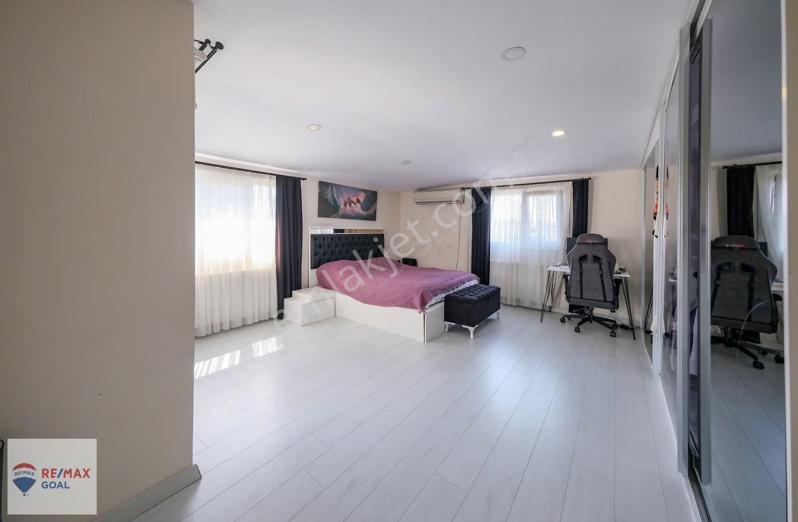 Remax Şirvan'dan Kozyatağı İnönü Caddesinde Satılık 4+1 Dublex - Görsel 16