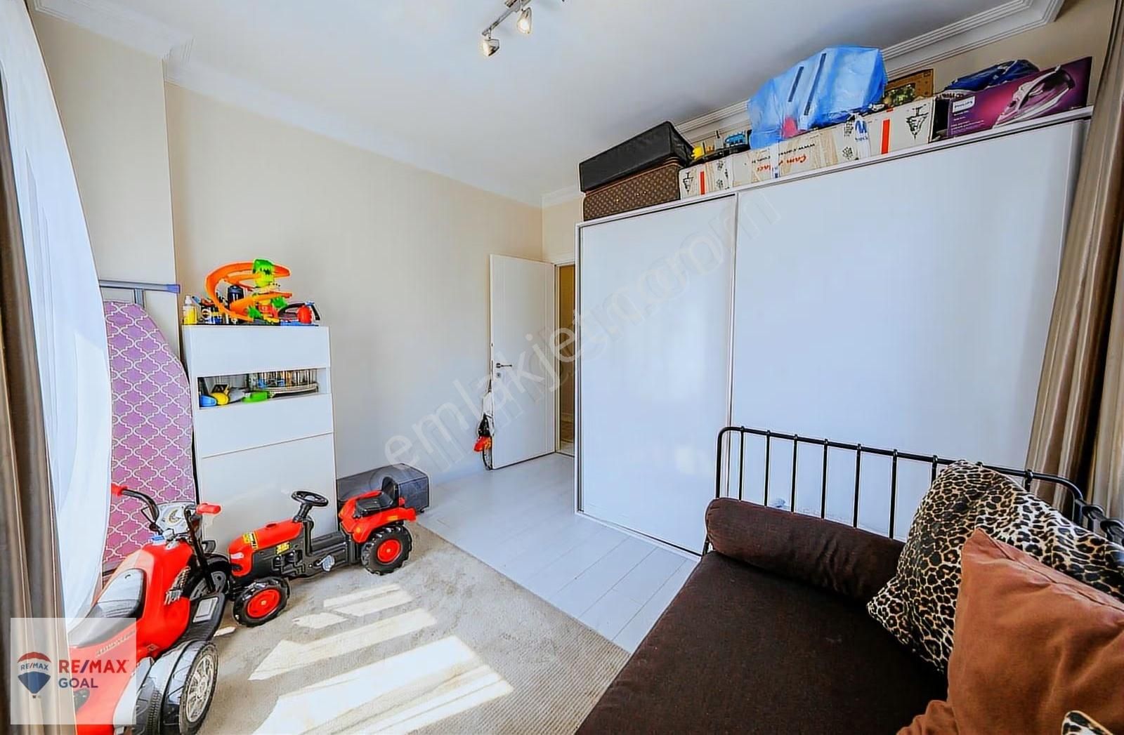 Remax Şirvan'dan Kozyatağı İnönü Caddesinde Satılık 4+1 Dublex - Görsel 19