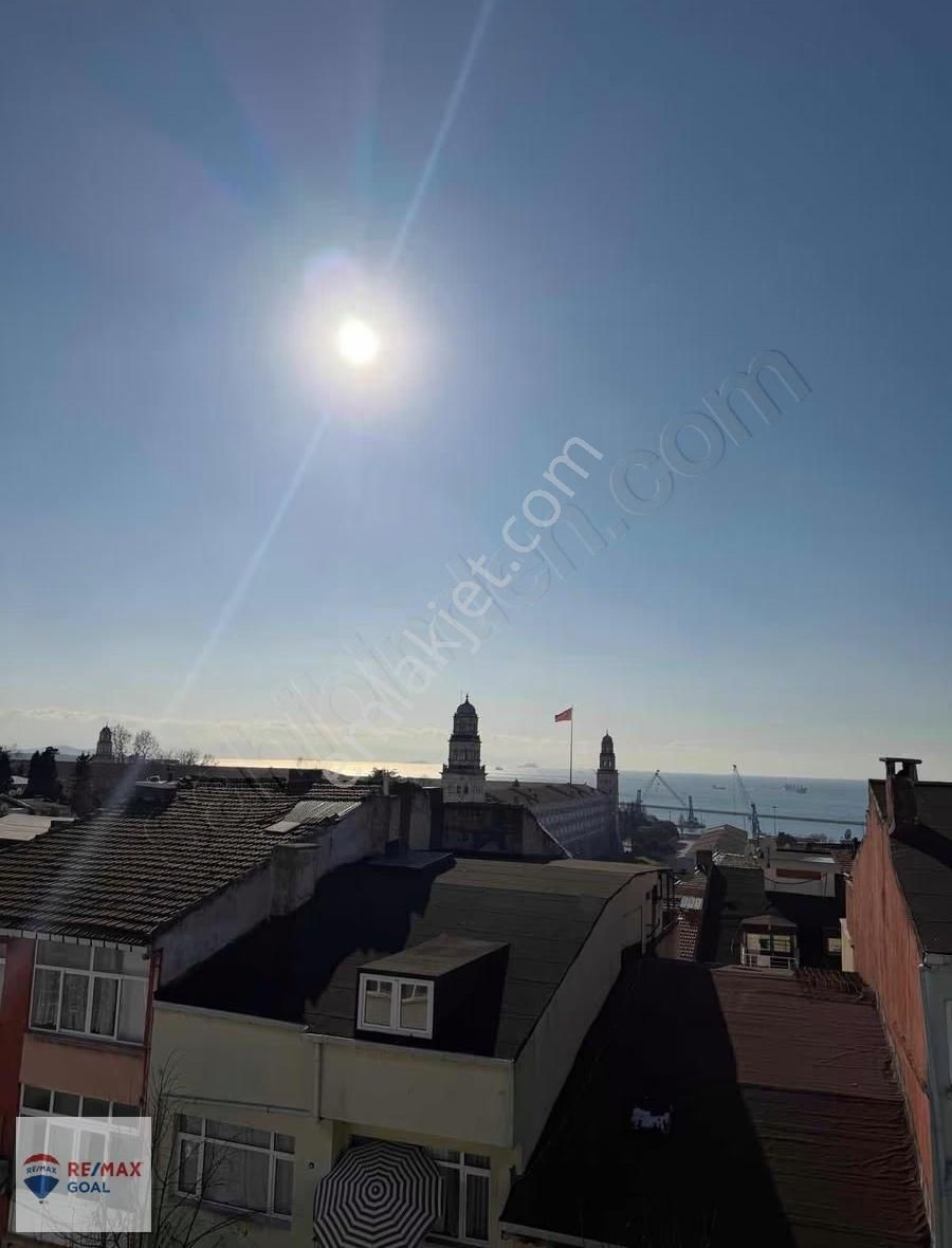 Çiçekçi Selimiye'de Dubleks Deniz Manzaralı Sıfır Daire - Görsel 11