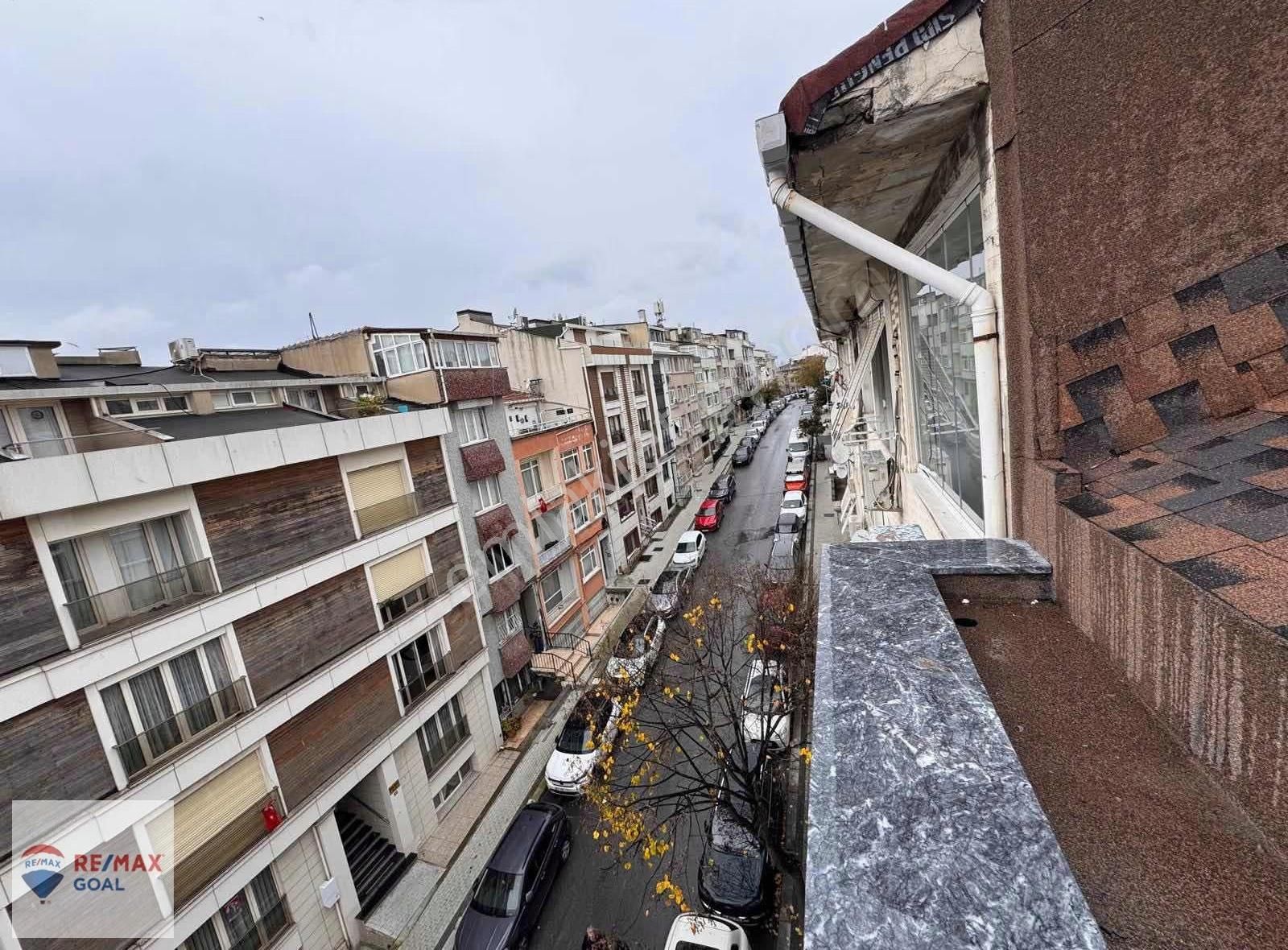 Çiçekçi Selimiye'de Dubleks Deniz Manzaralı Sıfır Daire - Görsel 15