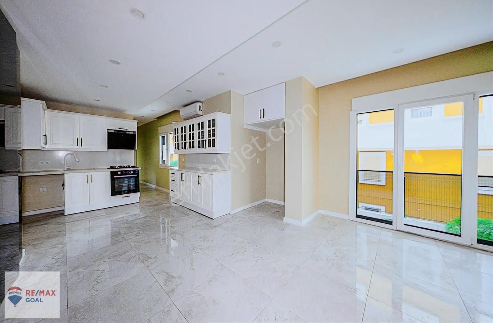 Fenerbahçe Dalyan Sahilde Bahçe Katı Dubleks Daire - Görsel 13