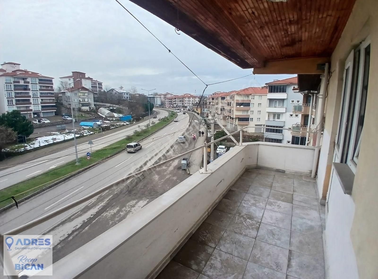 Bartın Çayırlar'da Bakımlı 2+1 Hemen Taşınmaya Uygun! - Görsel 10