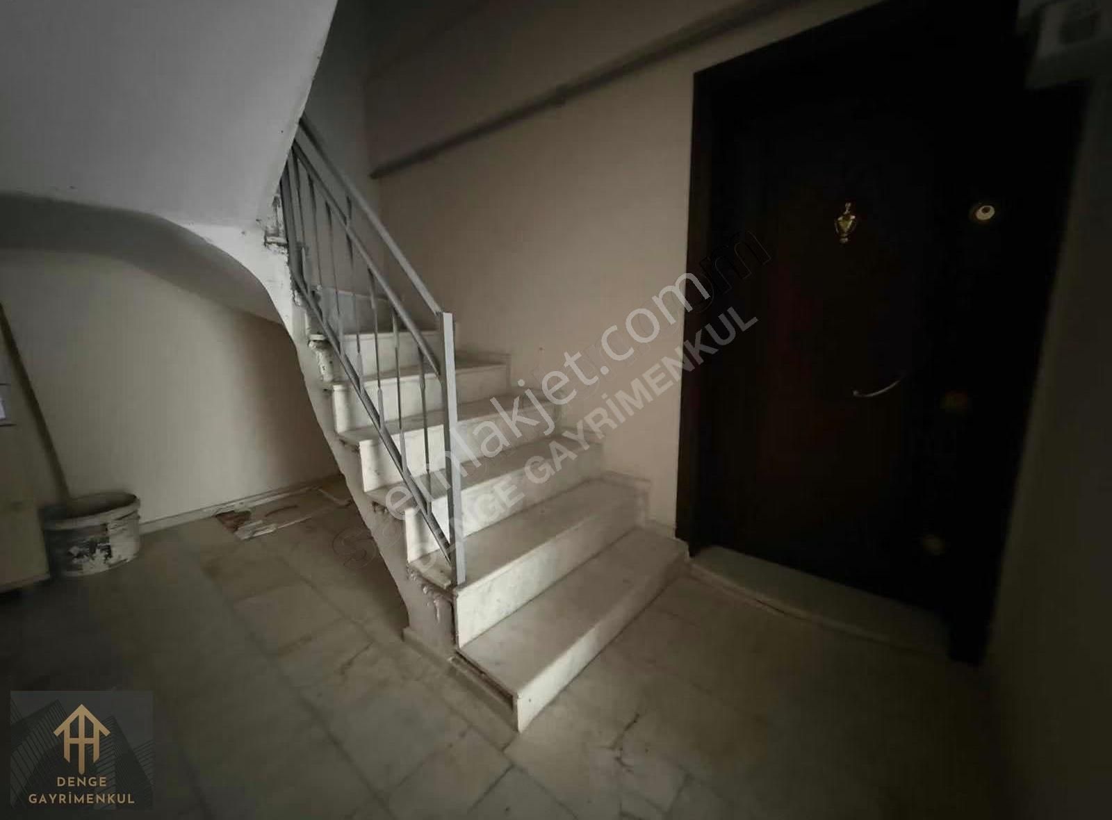 Denge'den Buca Yeşilbağlar Mah_de Bakımlı D'gazlı 2+1 Daire - Görsel 11